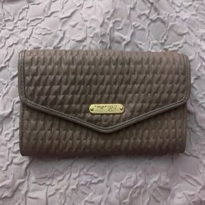 Buxton Grey Quilted wallet